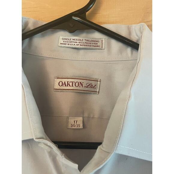 VTG Oakton LTD single needle tailoring button down shirt. USA. Size 17(34/35) - Picture 2 of 5